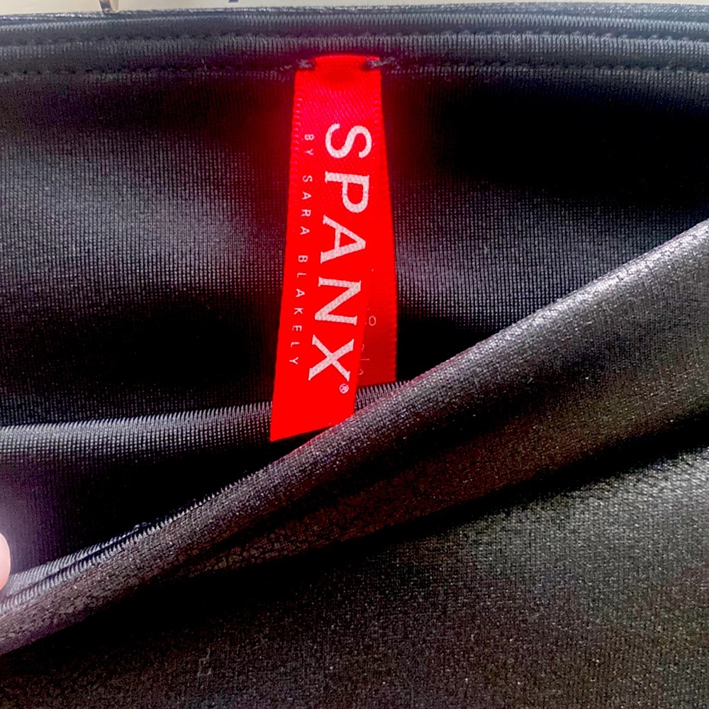 Spank faux leather leggings